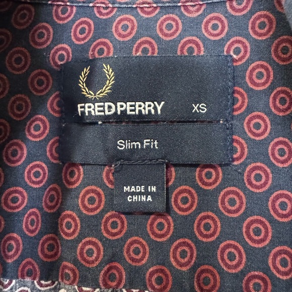 Fred Perry Longsleeve button down slim fit XS - Picture 3 of 4